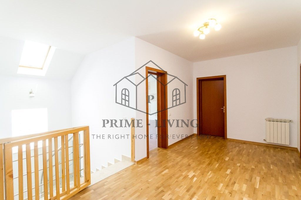 VILA CU 5 DORMITOARE LA INCHIRIERE LANGA BRITISH SCHOOL - Poză 9