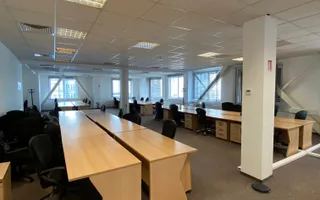 Cladire de  birouri - zona COMPLEX - Poză 18