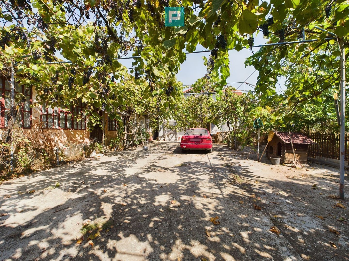 Oportunitate de investiţie, casă cu teren,  în Şuştra, Timiş - Poză 8