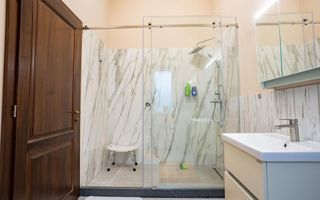 Proprietate exclusivista in Dumbravita - Poză 16