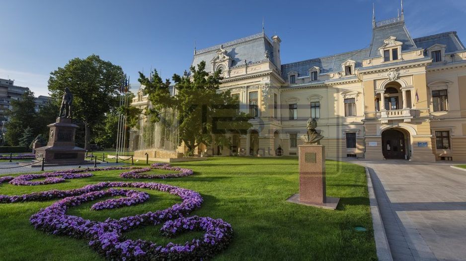 Primaria Iasi- Centru- Filarmonica ! - Poză 2