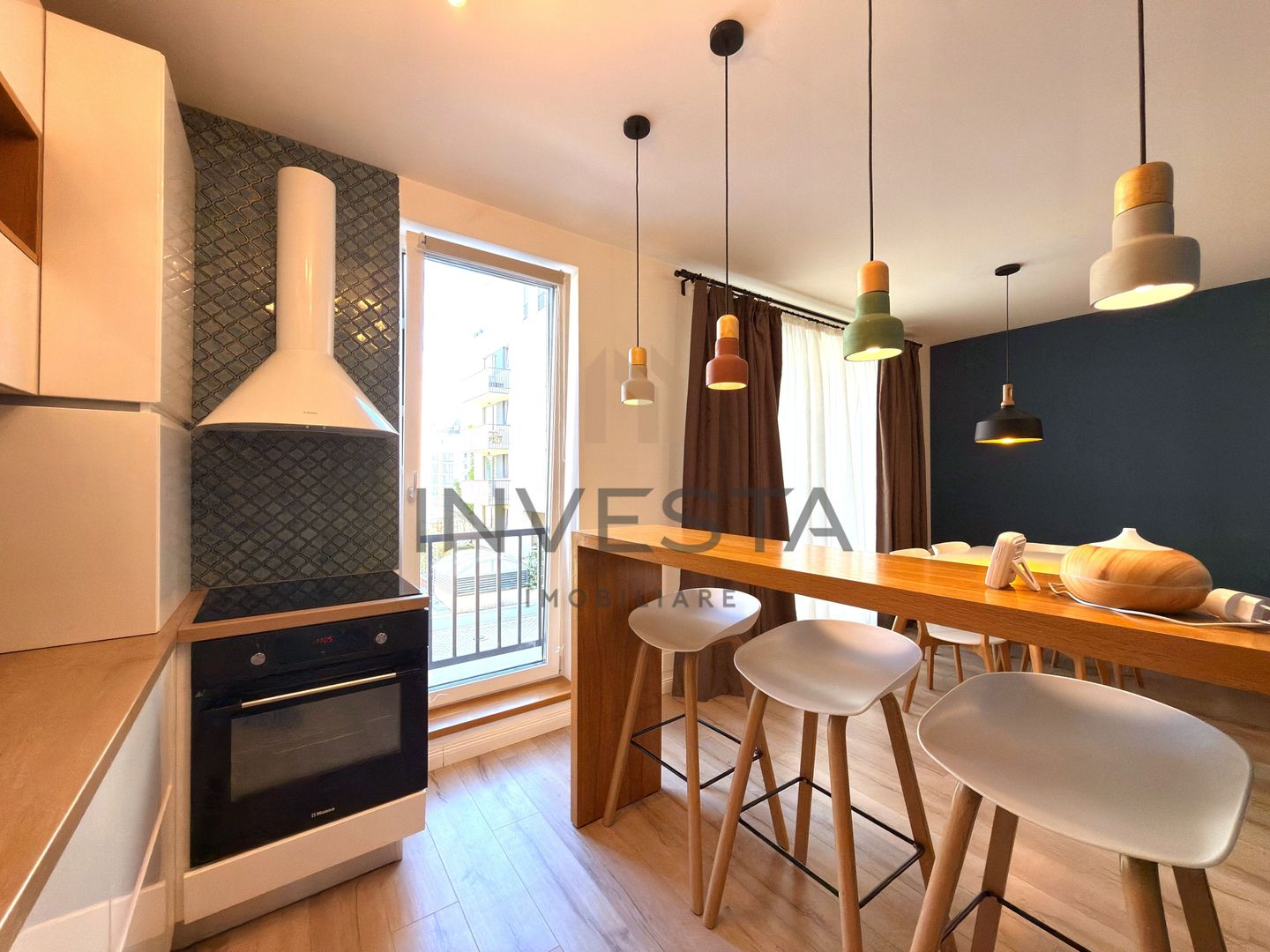 Apartament 2 camere, parcare inclusa etaj intermediar, Andrei Muresanu - Poză 1