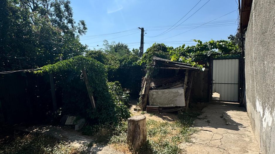 Casa cu 2 camere in Sacuieni - Poză 4