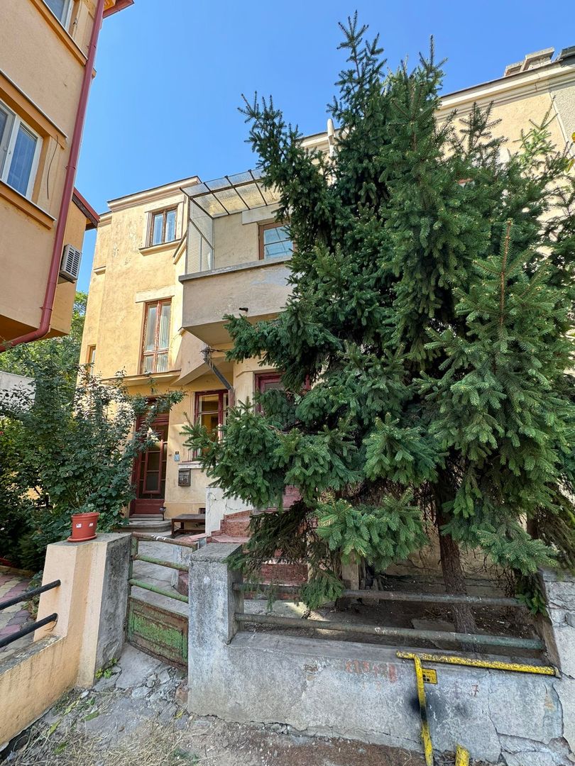 Casa tip Duplex | Zona Dorobanți | 7 Camere | P+1+2+M | Demisol - Poză 3