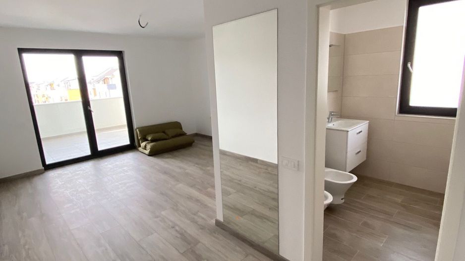 Penthouse  3 camere - Dumbravita - Poză 17