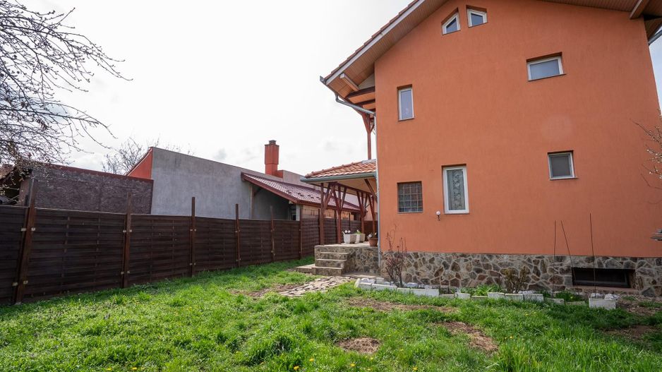 Casa zona Oncea - Poză 13