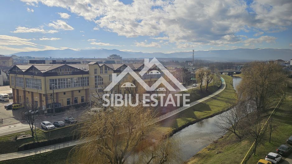 Spatiu de birouri de inchriat locatie centrala si vizibilitate buna - Poză 22