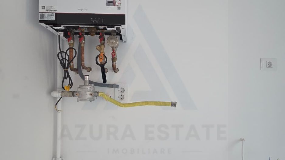 Garsonieră renovata 35 mp etaj 1 dispune de  pivnita in zona Centrala - Poză 4