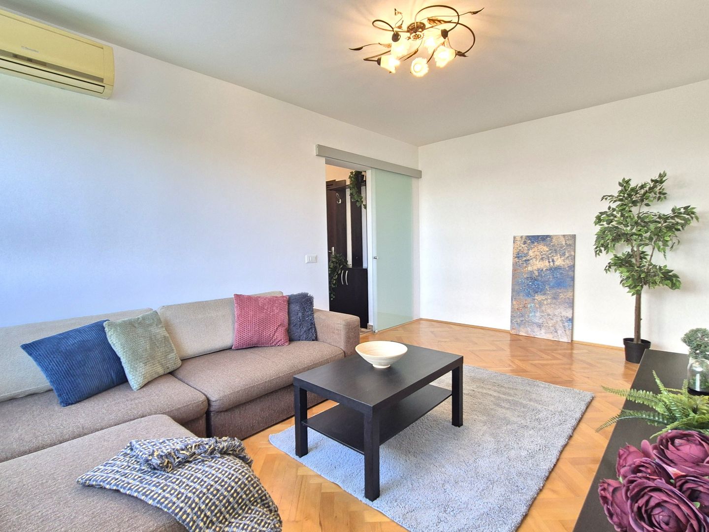 COMISION 0% - Apartament 2 camere 54mp luminos la 3 minute metrou Parc Bazilescu - Poză 9