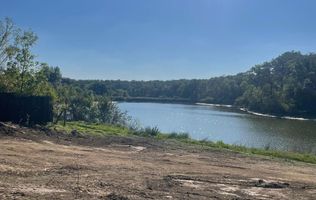 6300 mp teren Pasarea cu deschidere la lac