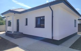Casa 4 camere Darza - Poză 1