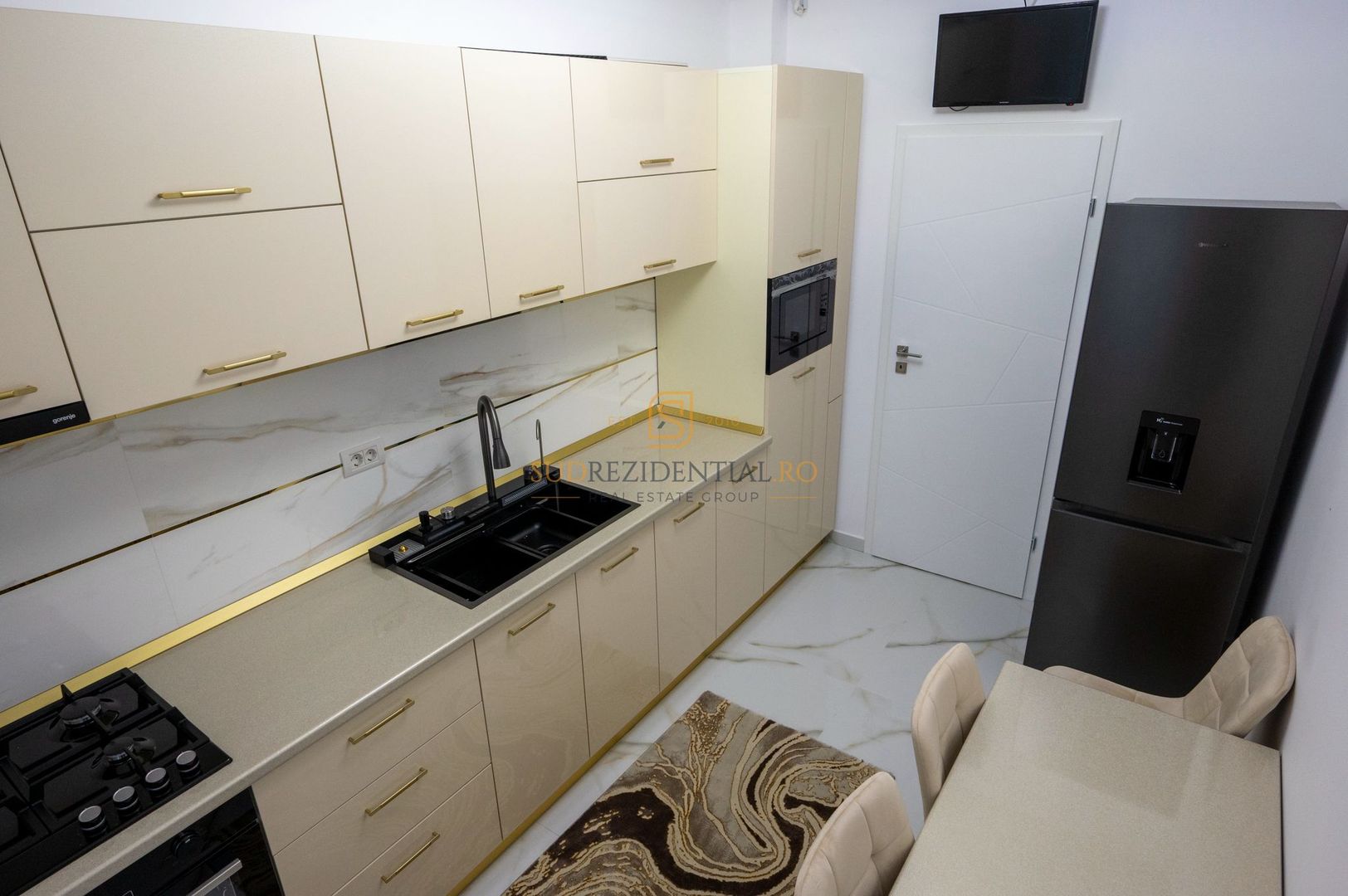 Apartament 2 camere, mobilat si utilat, etaj 2, parcare inclusa, Salaj - Poză 13