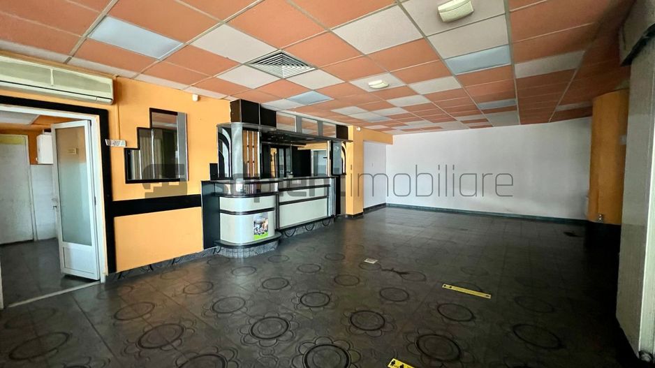 Pachet de spații comerciale – Centru Civic Oradea - Poză 11