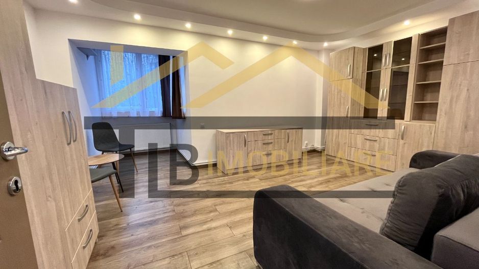 Apartament de 2 camere, 54mp, decomandat, prima inchiriere, Zona Fortuna - Poză 3