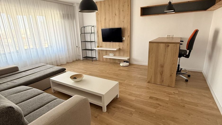 AP. 2 CAMERE IANCULUI, BUCATARIE INCHISA, MOBILAT MODERN,CURAT - Poză 3