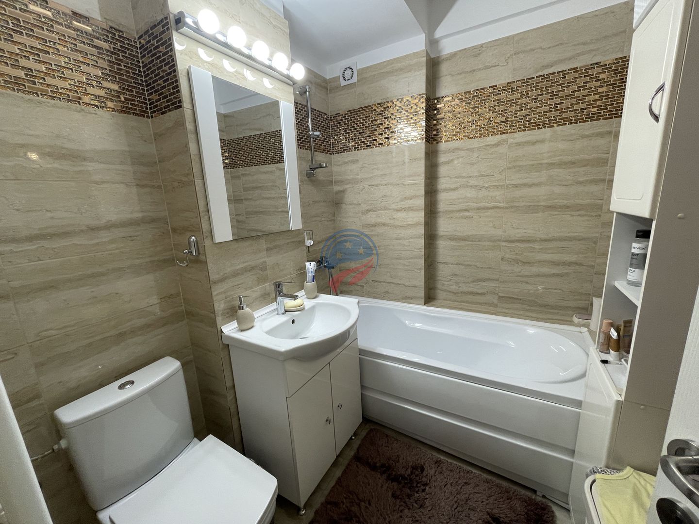 Apartament  Lux -2 camere decomandat | Grădină privată | Happy Residence - Poză 10