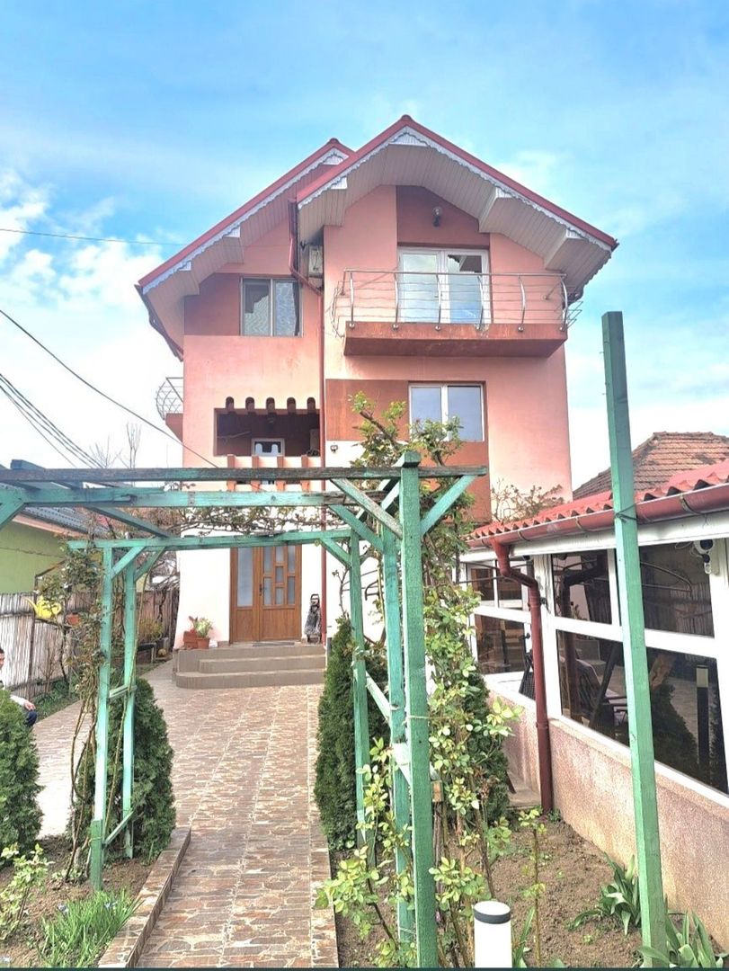 Casa- zona Spitalul Nr. 1, Craiova - Poză 1