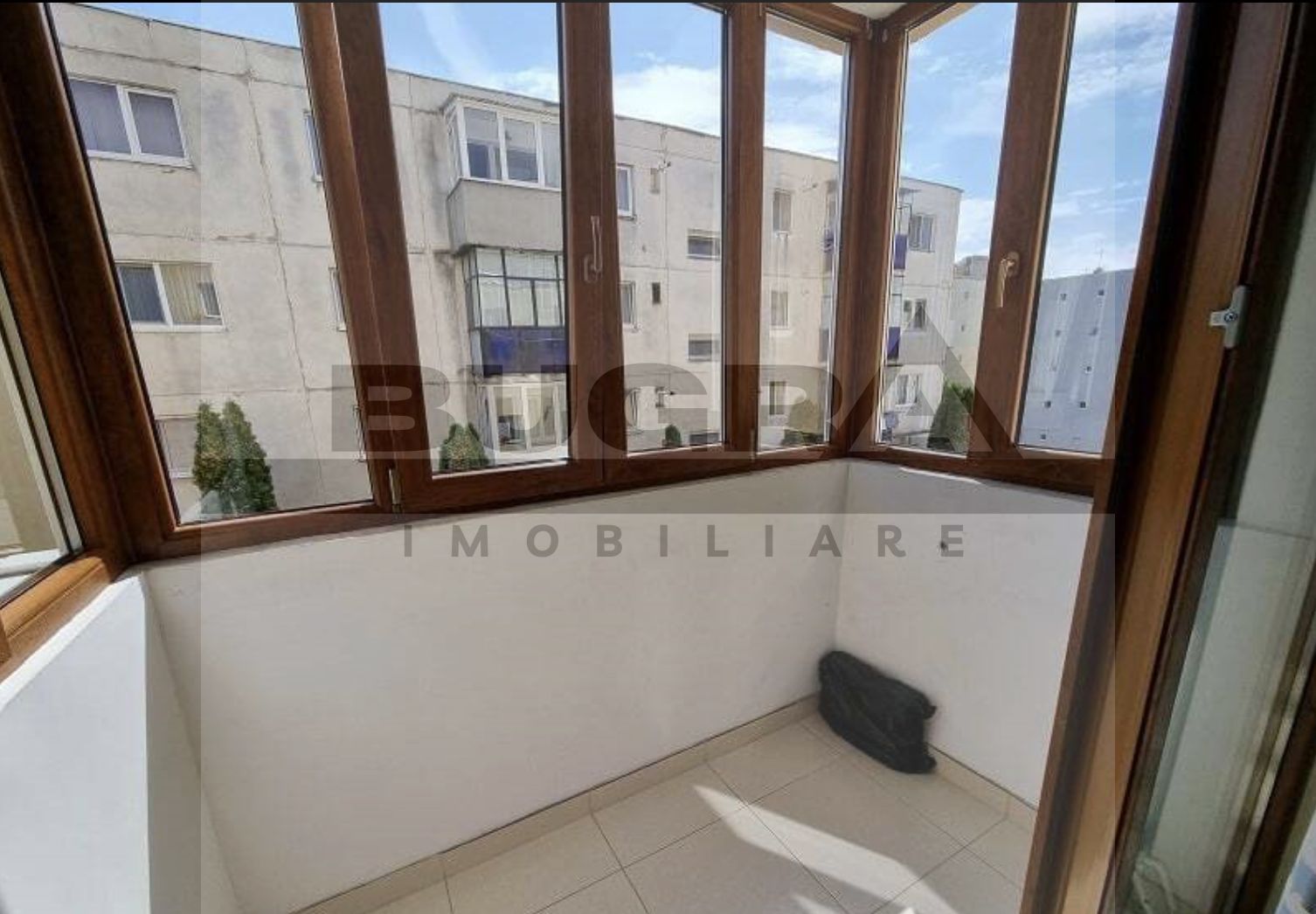 Apartament 3 camere, mobilat, zona BIG - Poză 8