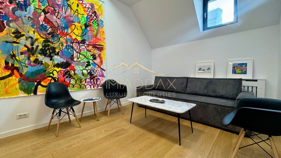 Apartament cu *3 camere* / Cladire Istorica stil Brancovenesc / Universitate - Poză 4