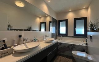 Casă superbă, modernă, pe un singur nivel – 128 mp utili / Comision 0% - Poză 12