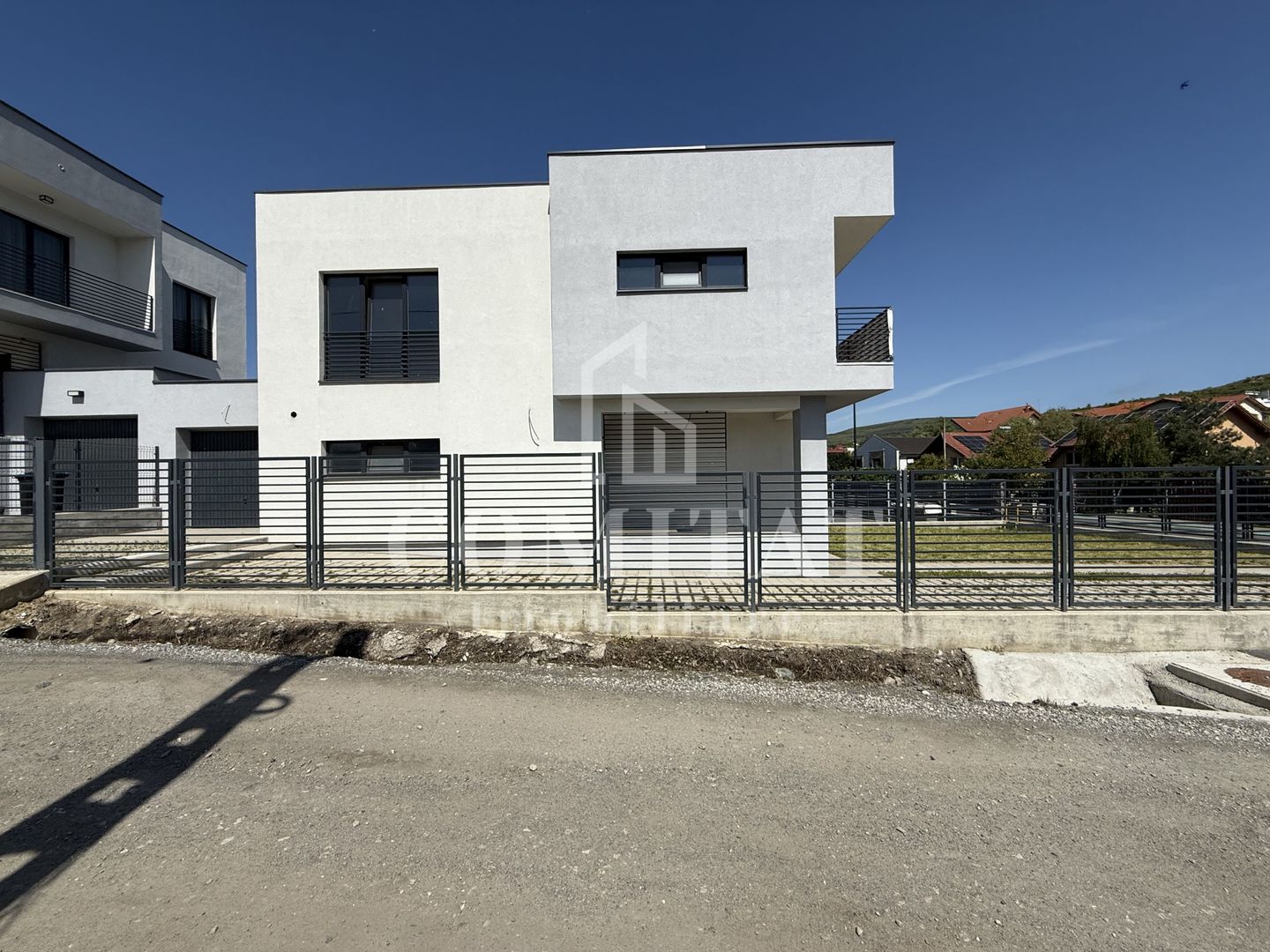 Casă individuală cu garaj zona Terra Gardens - Poză 1