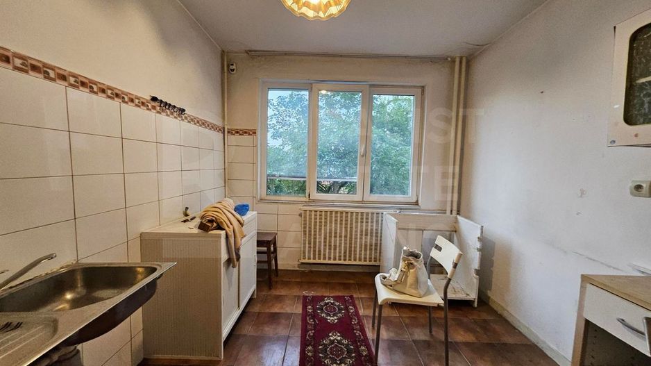 Vânzare, apartament, 3 camere, etaj 3, zona Lacul Tei - Poză 4