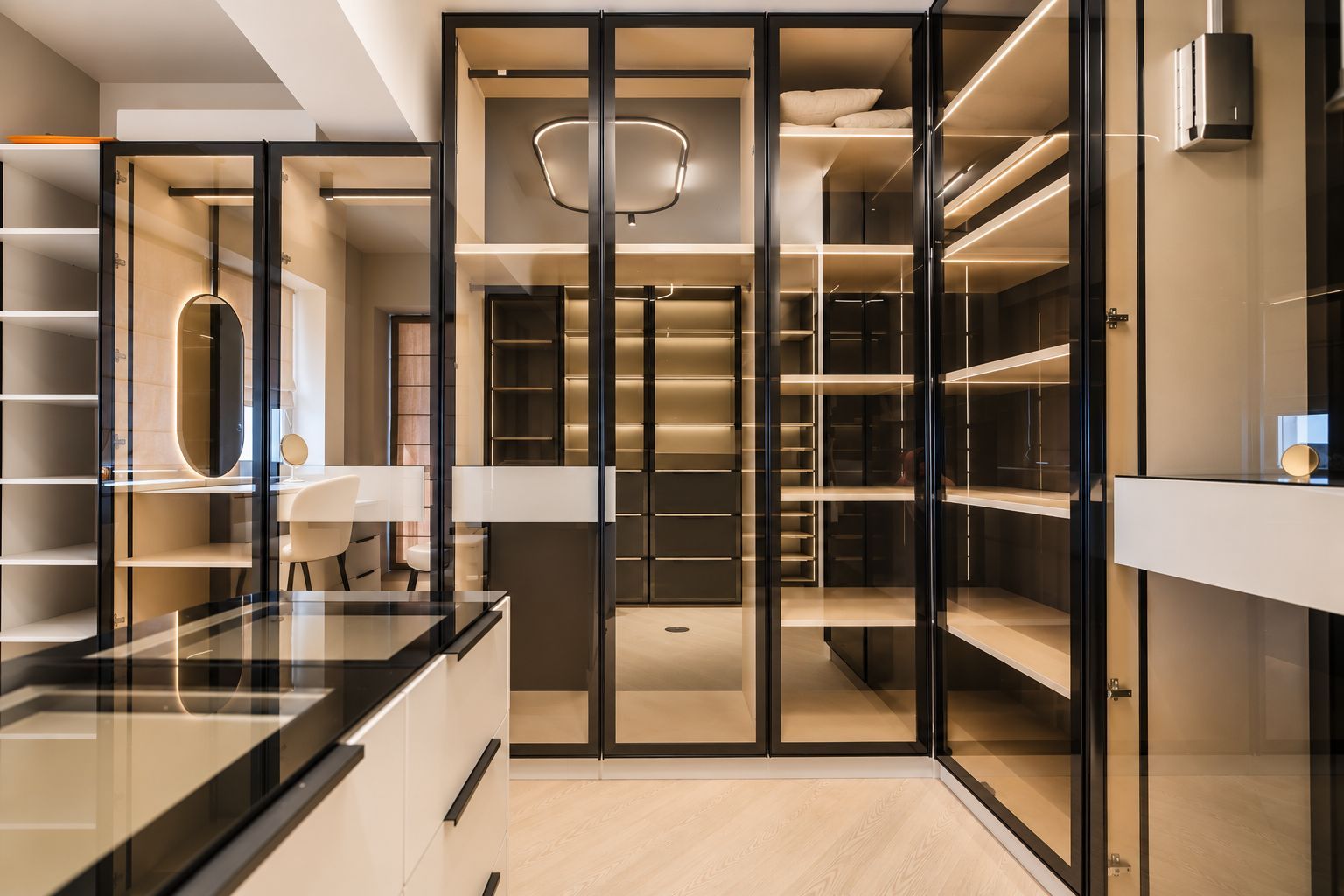 For Rent I 2-Bedroom Stunning Apartment | Walk In Dressing - Poză 9