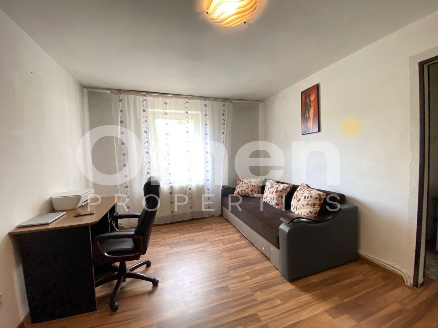 Apartament cu 2 camere, etaj intermediar, 50 mp, zona Bizo - Poză 2