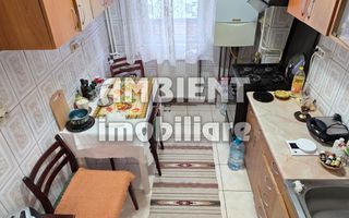 Apartament cu 4 camere, etaj 3, VASLUI zona Ultracentrală; - Poză 5