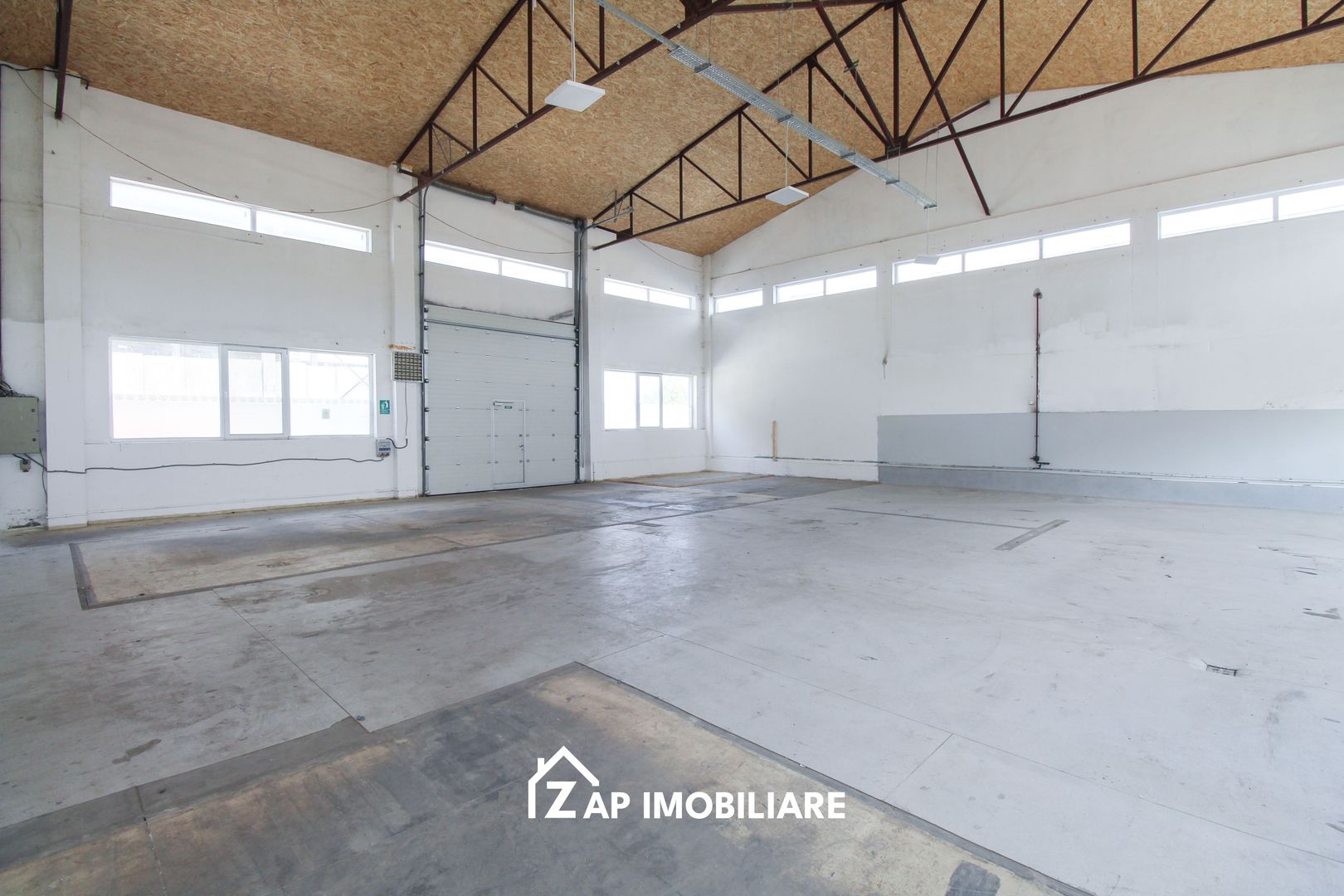 Hală 360 mp - Pardoseală Elicopterizată - Acces TIR & Curent Trifazic - Poză 4