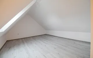 Casă înșiruită în prima parte a Florestiului, zona Stadion - Someșului - Poză 25