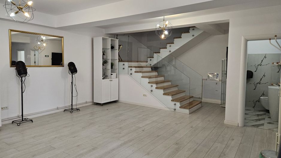 Vila P+2 de inchiriat, Sector 2 - Poză 2