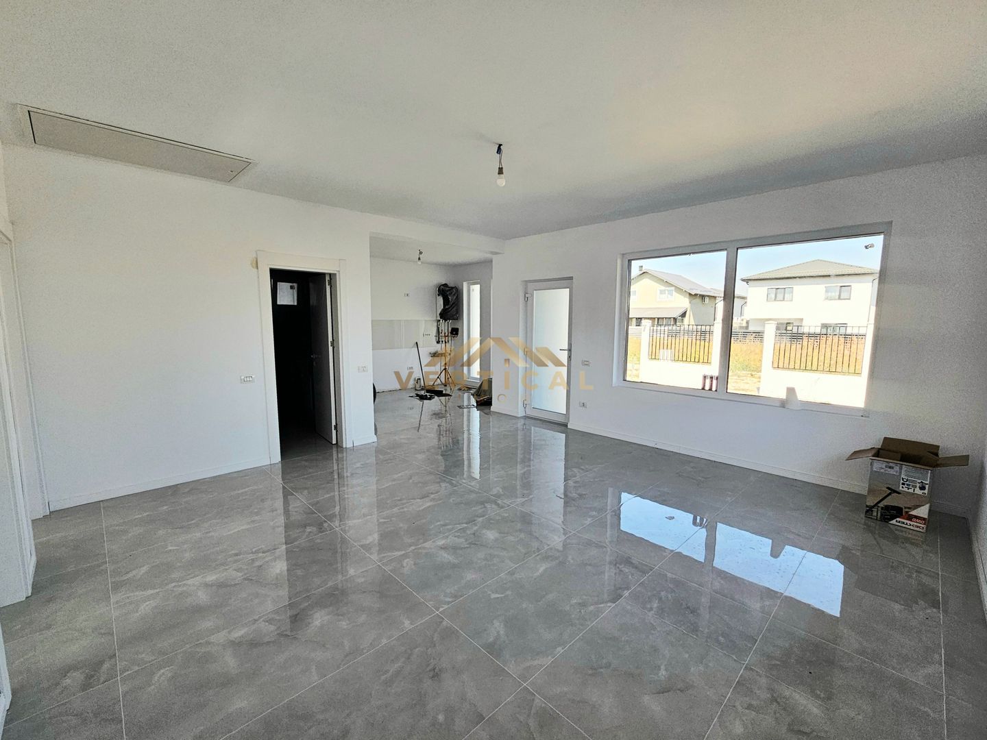 Casă Individuală parter – 3 camere - comuna Berceni - Poză 5