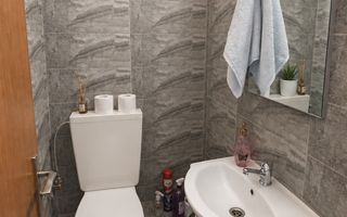 Apartament de vanzare cu 4 camere in zona Centru Alba Iulia - Poză 7