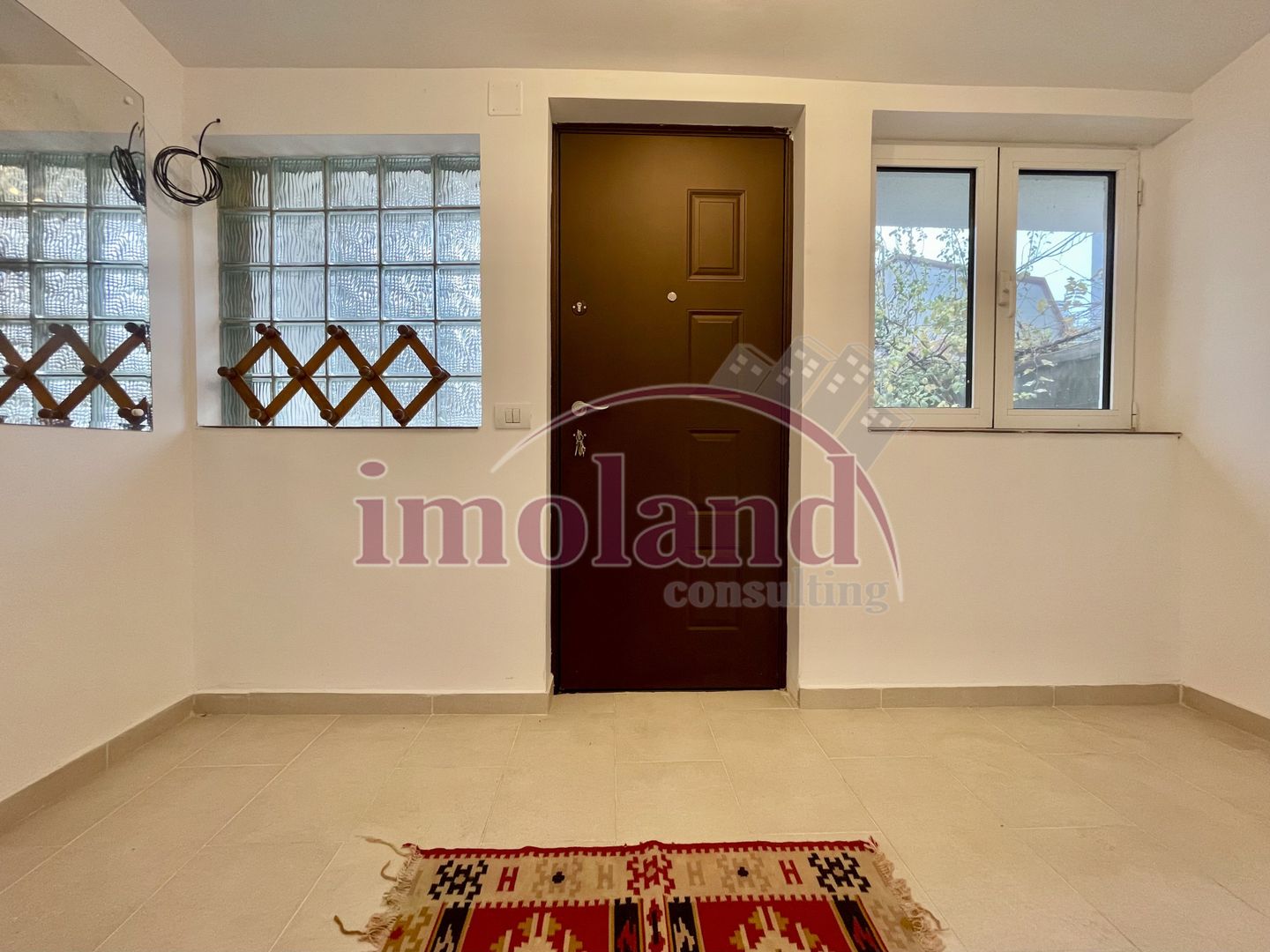 Prima inchiriere: casa 110 mp + 180 mp curte, Aviației/Herastrau - Poză 15