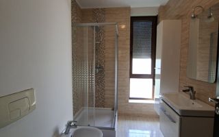 Spațios 4 camere, zona Braytim - Poză 20