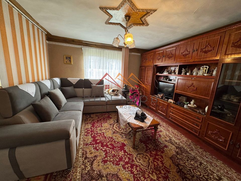 Casa solida 5 camere, teren 736mp, toate utilitatile, CT - Poză 7