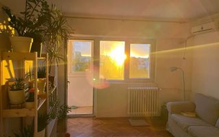 Garsonieră spațioasă, open space, balcon mare, Dorobanți – 3 min ASE - Poză 3