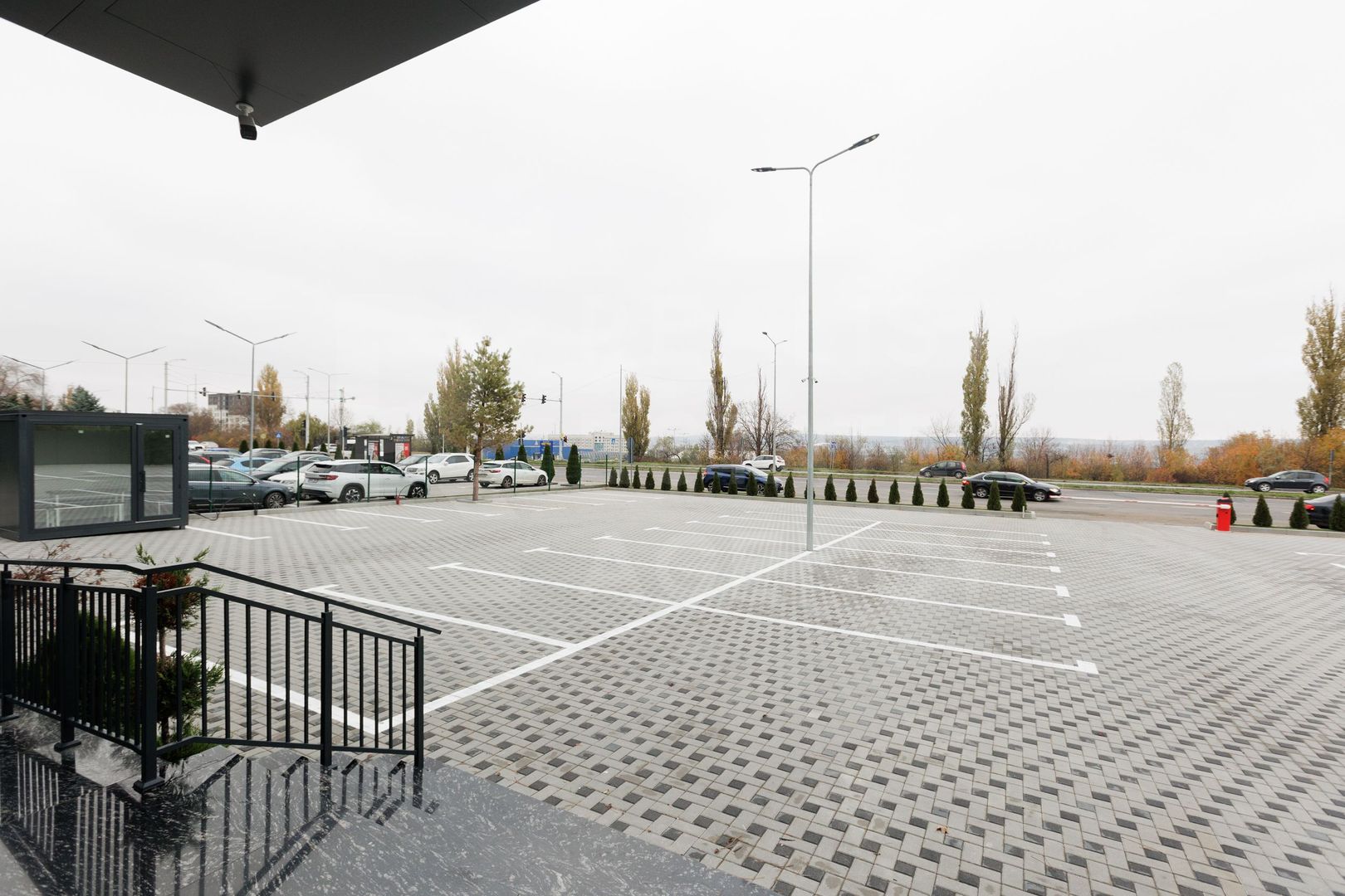 Chirie un complex de birouri ultra-modern, bulevardul Dacia, Botanica - Poză 63