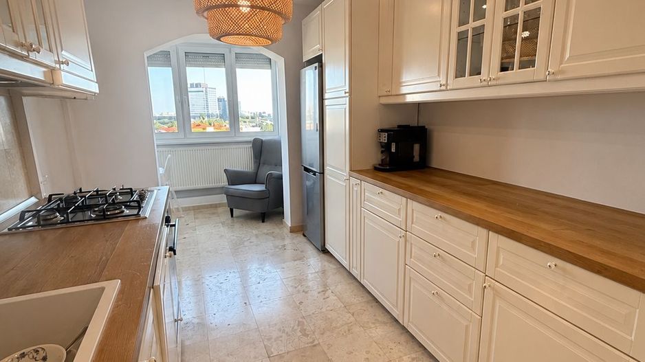 Take Ionescu | 3 Camere | View Panoramic | 2 Băi | Boxă | Renovat Premium - Poză 9