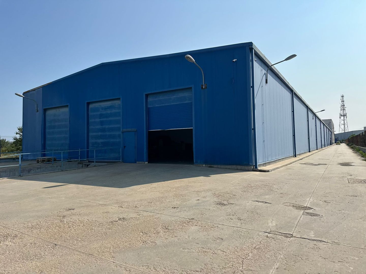 Spatiu depozitare - logistica 2.519 mp si birouri Chiajna A1 - Poză 2