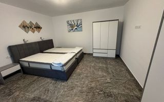 Apartament cu 2 camere, decomandat, 65mp, Zona Ultracentral - Poză 8