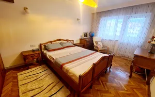 Apartament 4 camere de inchiriat - Zona Centrala - Poză 12