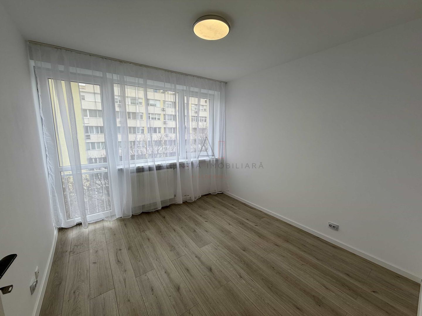 3 Camere  Complet Revovat |2025| Mutare Rapida| - Poză 8