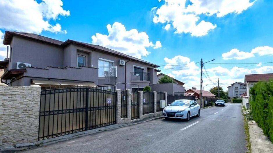 Techirghiol - Centru, casa tip duplex P+M, lot 293 mp si 154 mp utili! - Poză 2