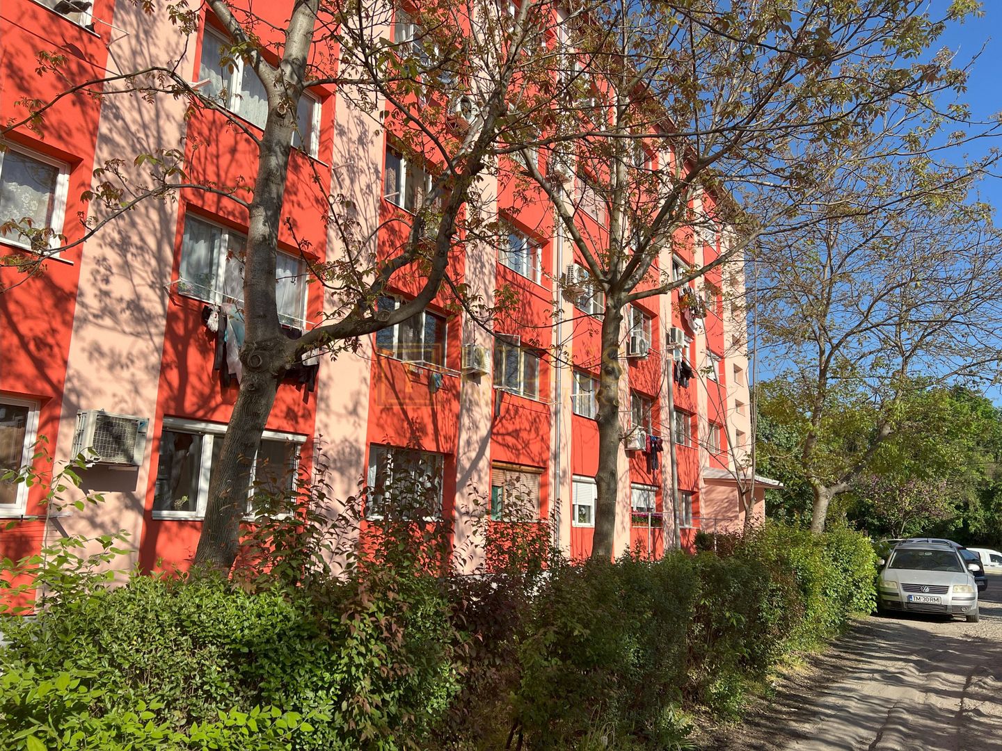 Garsoniera in zona UMT, amenajata modern. - Poză 2