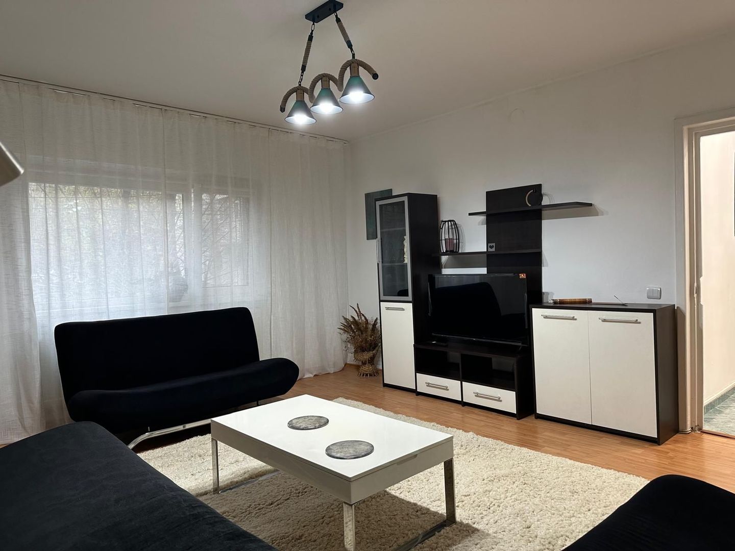 AP. 3 CAMERE MALL VITAN, LOC PARCARE, MOBILAT MODERN, METROU 10 MINUTE - Poză 4