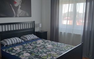 Apartament 3 camere decomandat, zona Scoala de inot - Poză 2