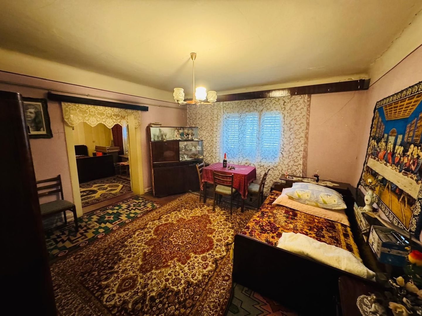 Casa de vânzare 3 camere, 2 intrări, acces auto în curte Gradiste Arad - Poză 5