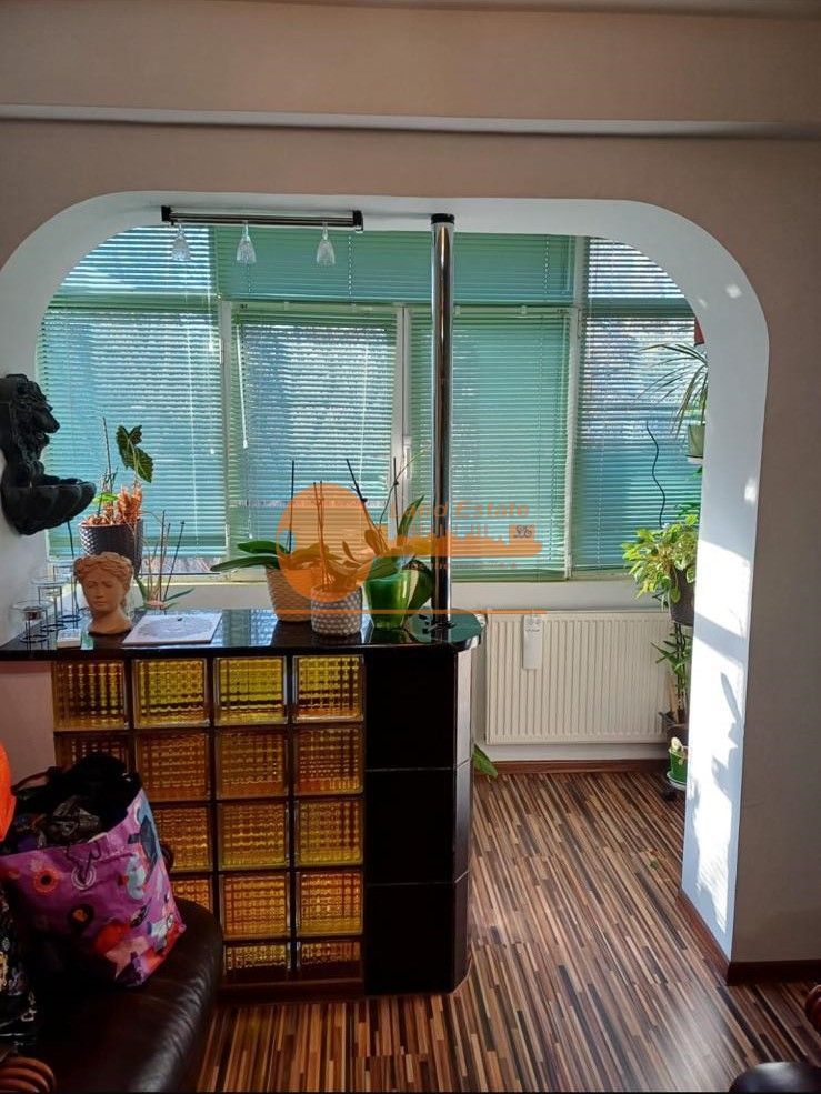 Apartament 4 camere – Drumul Taberei, lângă Parc - Poză 1